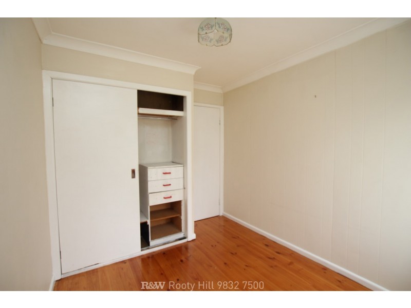 6 Palmyra Avenue, Lethbridge Park NSW 2770