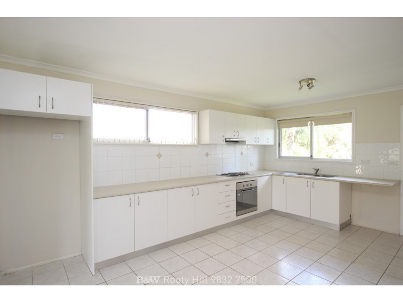 4 Melkarth Place, Doonside NSW 2767