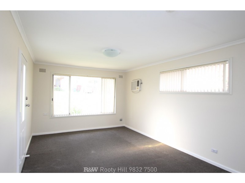 4 Melkarth Place, Doonside NSW 2767
