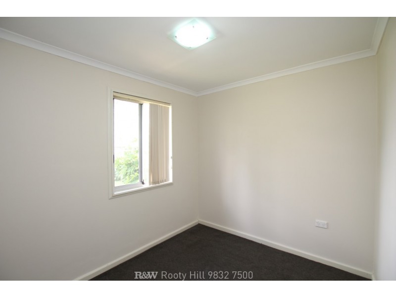 4 Melkarth Place, Doonside NSW 2767