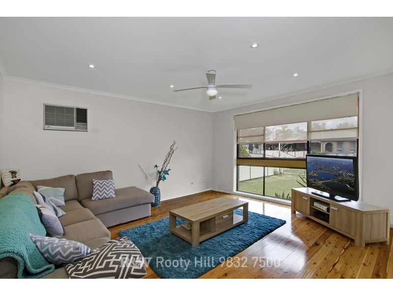 14 Canna Place, Quakers Hill NSW 2763