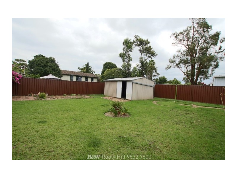 206 Woodstock Avenue, Whalan NSW 2770