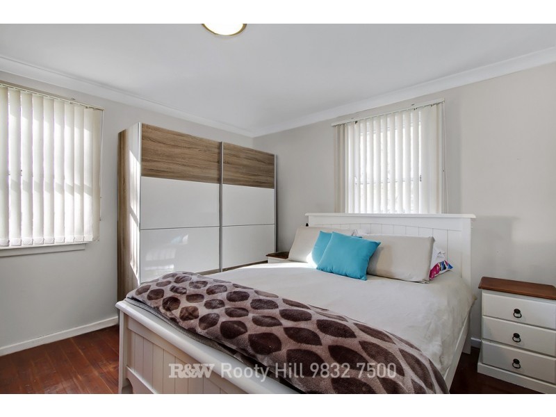 61 Gasmata Crescent, Whalan NSW 2770