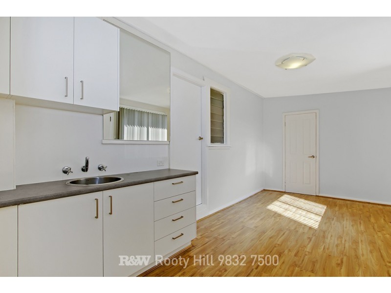 27 Melbourne Street, Oxley Park NSW 2760