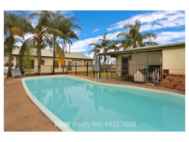 21 Beaconsfield Road, Rooty Hill NSW 2766