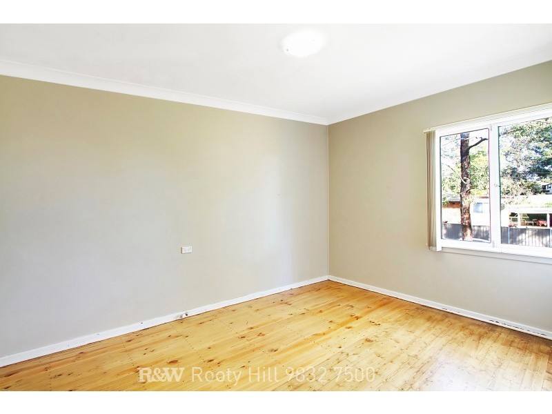 9 Kista Dan Avenue, Tregear NSW 2770