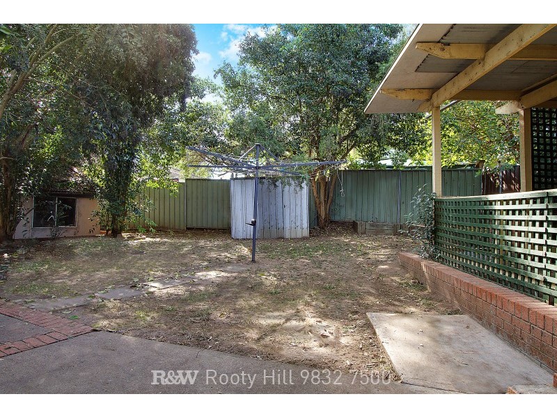 9 Kista Dan Avenue, Tregear NSW 2770