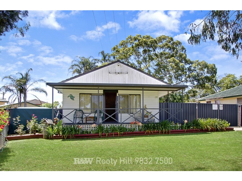 29 Kista Dan Avenue, Tregear NSW 2770