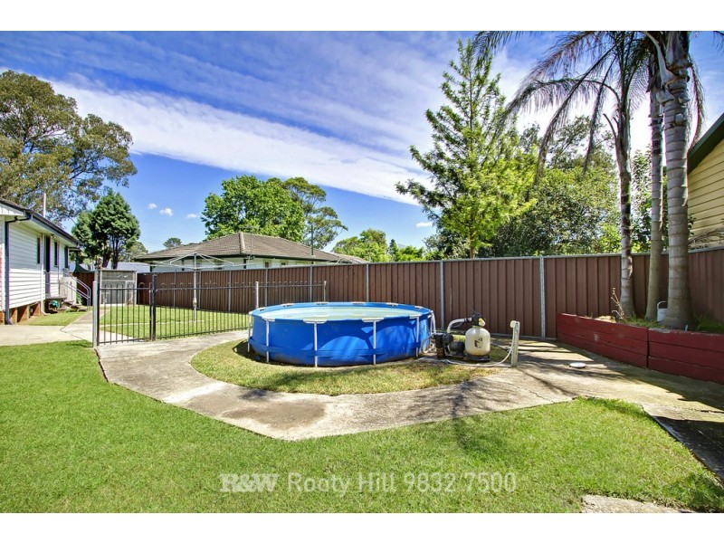 29 Kista Dan Avenue, Tregear NSW 2770