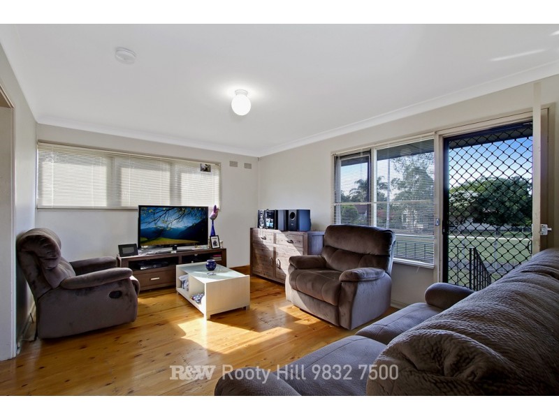 10 Cato Place, Blackett NSW 2770