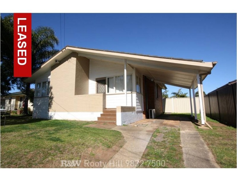 42 Mangariva Avenue, Lethbridge Park NSW 2770