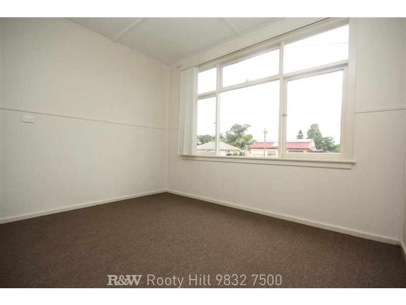 153 Carpenter Street, Colyton NSW 2760