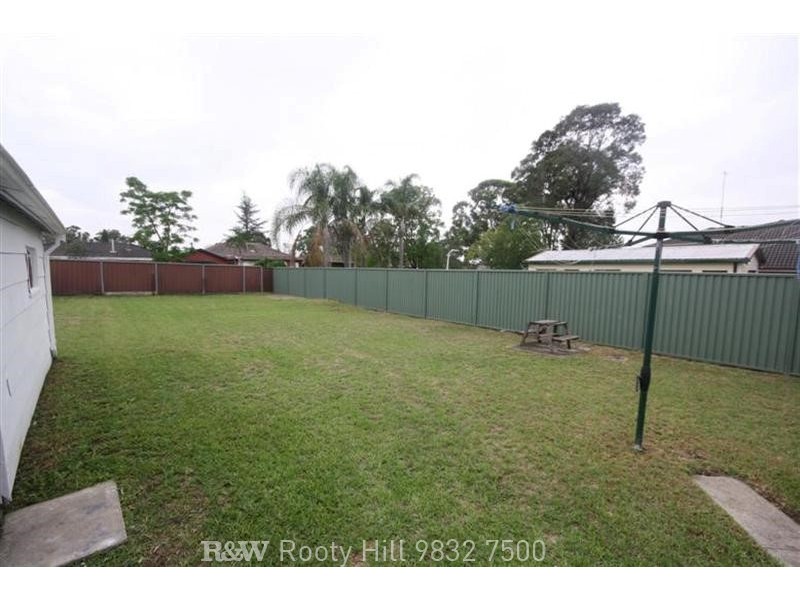 153 Carpenter Street, Colyton NSW 2760