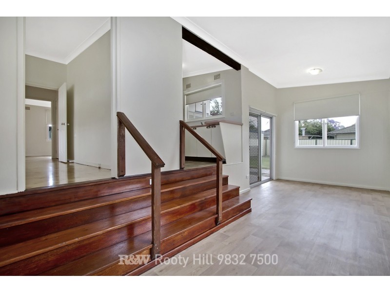 42 Redditch Crescent, Hebersham NSW 2770