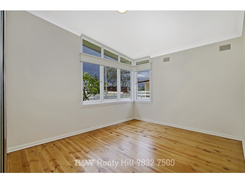 42 Redditch Crescent, Hebersham NSW 2770