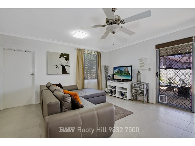 31 Palau Crescent, Lethbridge Park NSW 2770