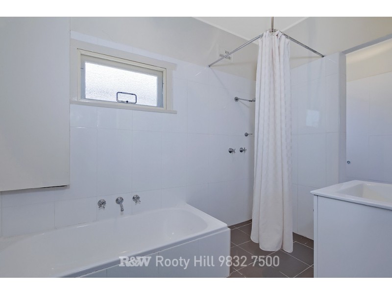 153 Carpenter Street, Colyton NSW 2760