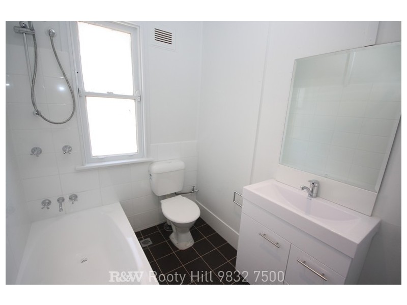 29 Cedar Crescent, North St Marys NSW 2760