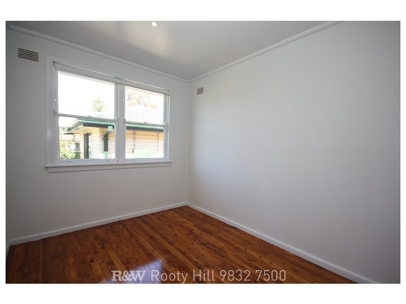 29 Cedar Crescent, North St Marys NSW 2760