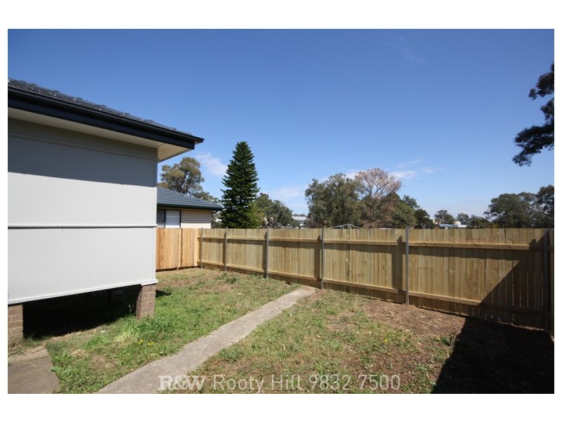 29 Cedar Crescent, North St Marys NSW 2760