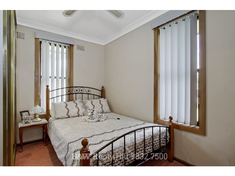 13 Cumbernauld Crescent, Dharruk NSW 2770