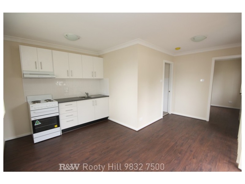 39a Lingayen Avenue, Lethbridge Park NSW 2770