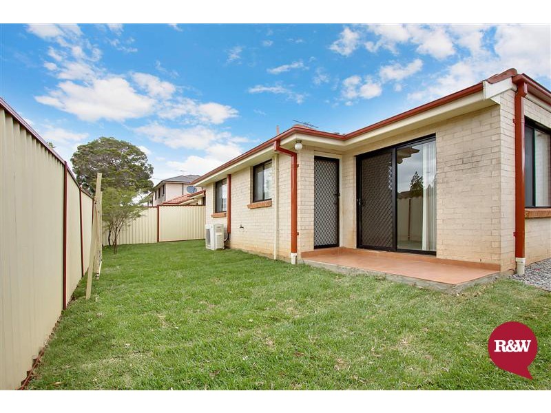 17 Bond Place, Oxley Park NSW 2760