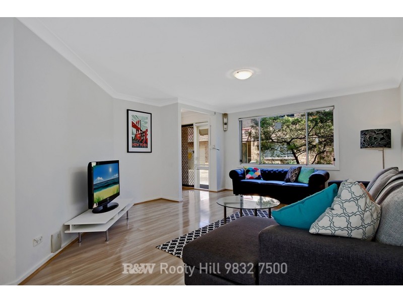 5/25 Surrey Street, Minto NSW 2566