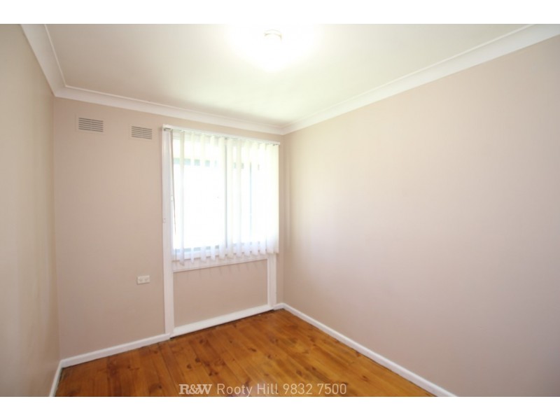 5 Houtman Avenue, Willmot NSW 2770