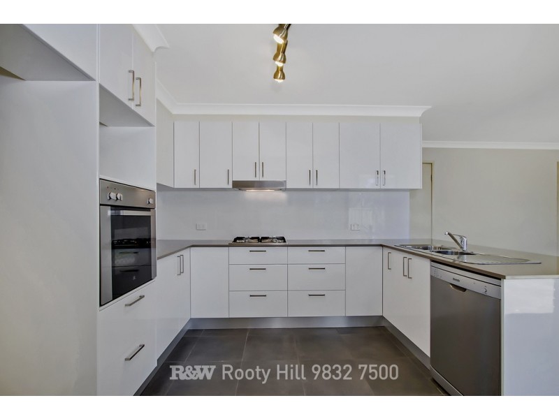 82 Beaconsfield Road, Rooty Hill NSW 2766