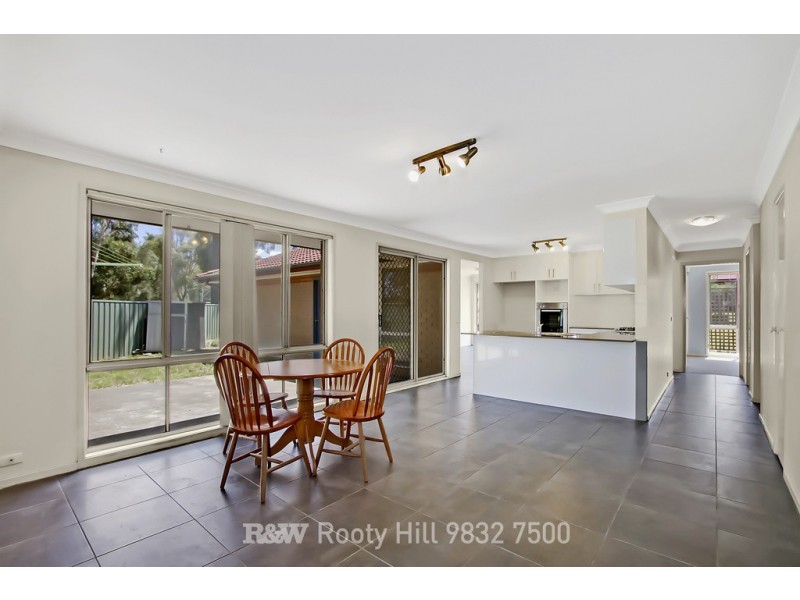 82 Beaconsfield Road, Rooty Hill NSW 2766