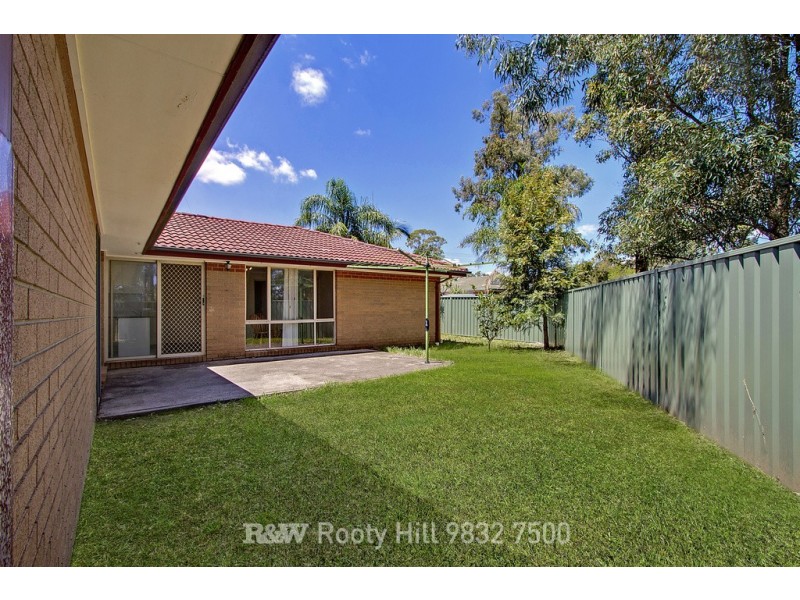 82 Beaconsfield Road, Rooty Hill NSW 2766