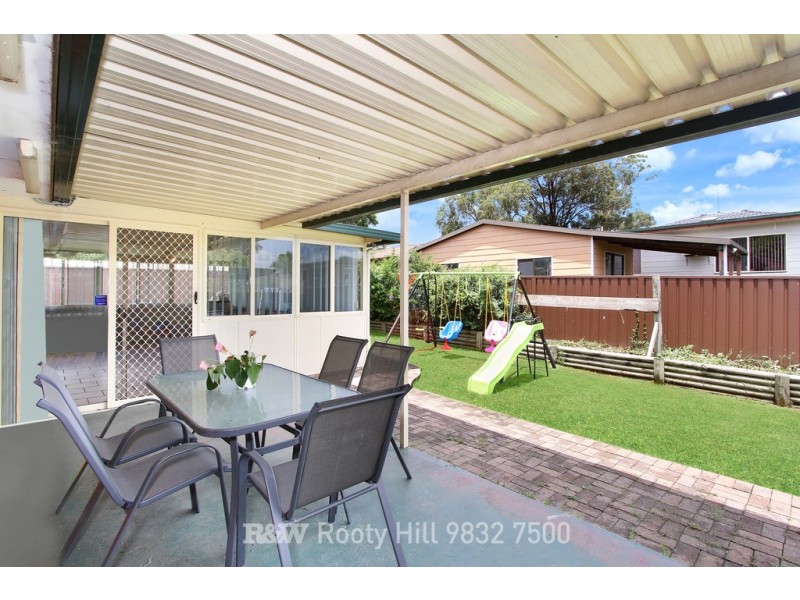 12 Shearer Street, St Clair NSW 2759