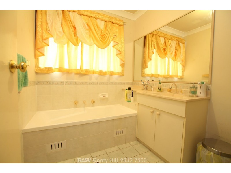 20 Leopold Street, Rooty Hill NSW 2766