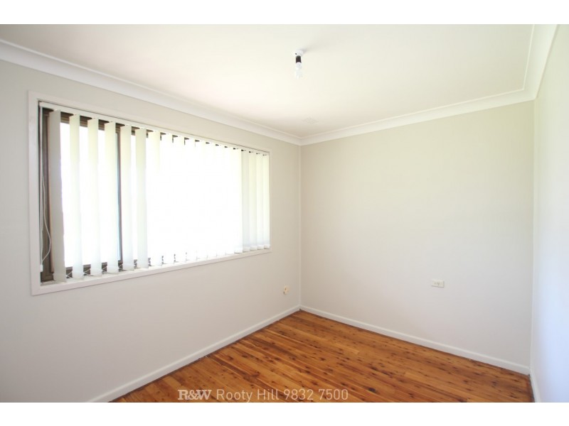 25 Kavieng Avenue, Whalan NSW 2770