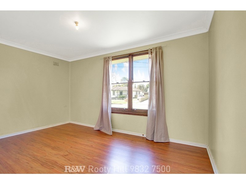 18 Richardson Crescent, Hebersham NSW 2770