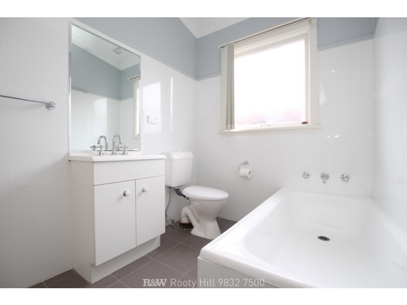 1 Anthony Crescent, Kingswood NSW 2747