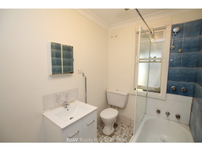 39 Palau Crescent, Lethbridge Park NSW 2770