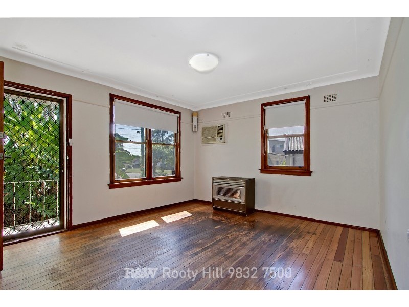 38 Leonard Street, Colyton NSW 2760