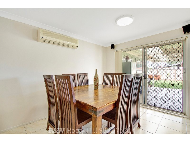 4 Hoffman Place, Oakhurst NSW 2761