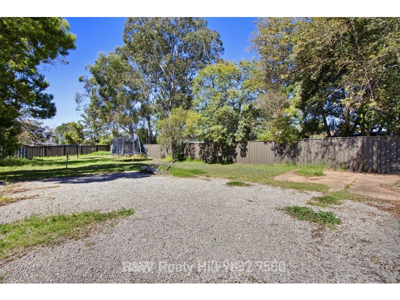 74 Barry Street, Cambridge Park NSW 2747