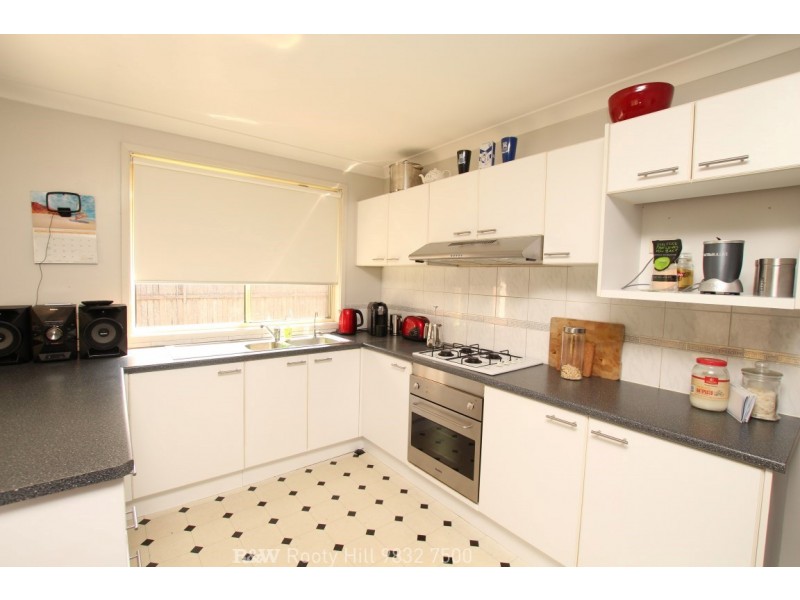 9 Paradise Close, Plumpton NSW 2761