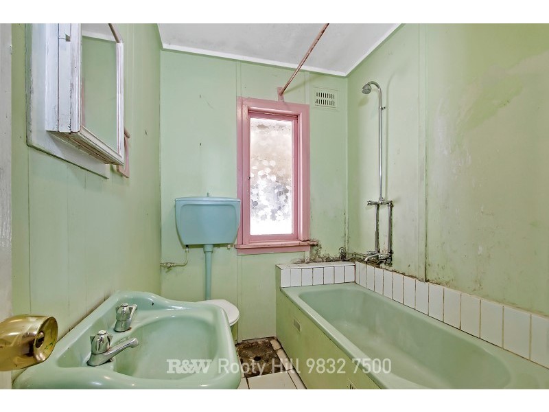 3 Robyn Street, Blacktown NSW 2148