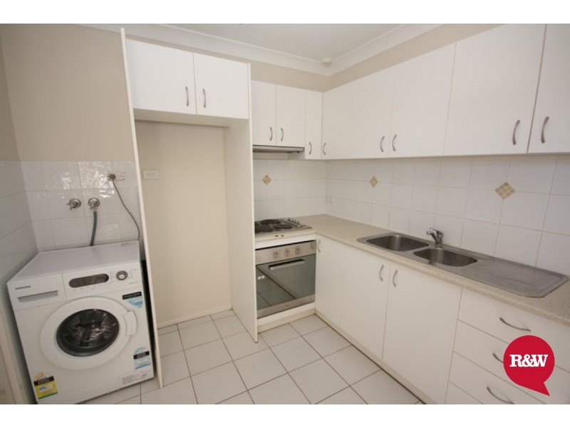 42 Idriess Crescent, Blackett NSW 2770