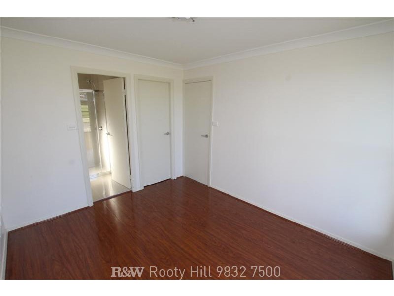 12 Twynam Place, Minto NSW 2566