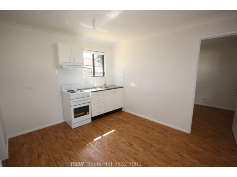 32A Woodview Road, Oxley Park NSW 2760