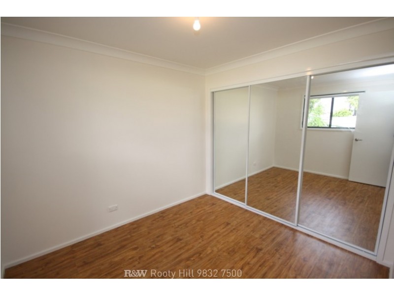 32A Woodview Road, Oxley Park NSW 2760