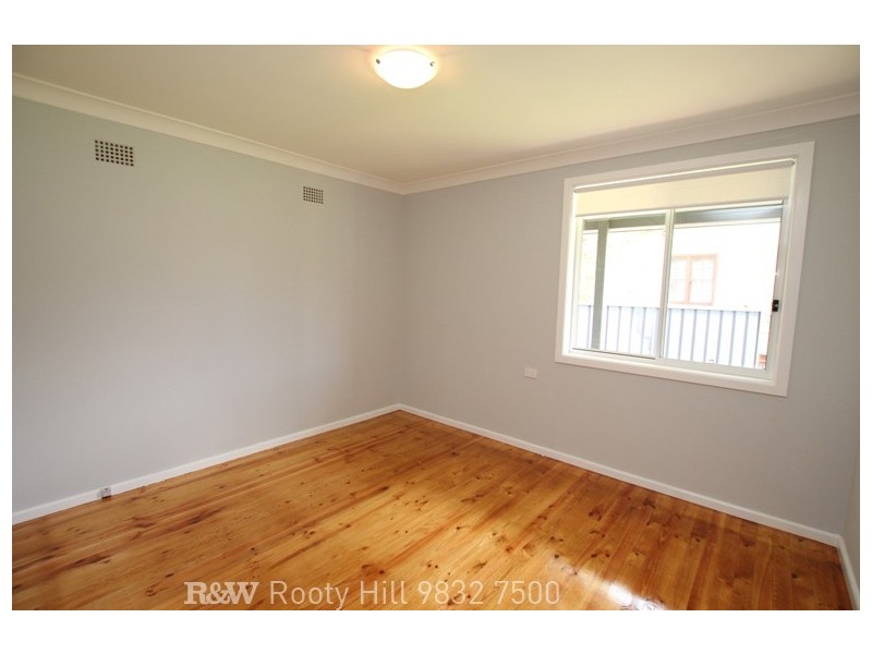 4 Weisel Place, Willmot NSW 2770