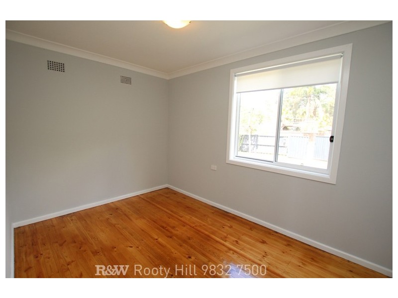 4 Weisel Place, Willmot NSW 2770