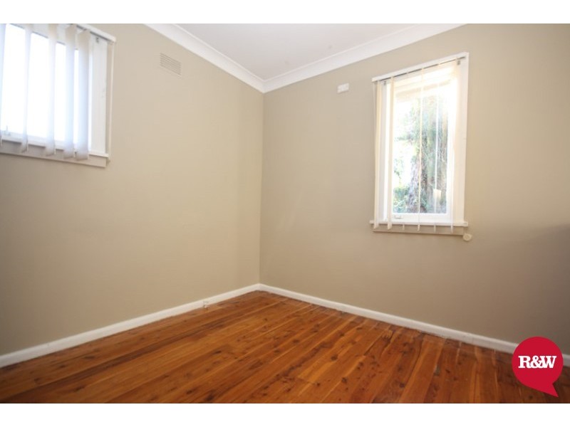 82 Bulolo Drive, Whalan NSW 2770